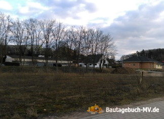 Bilder vom Grundstück Bautagebuch Winkelbungalow DAN-WOOD