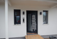 23.05. Hausaufbau Tag 28 – Laminat, WC, Heizung