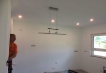 20.05. – 21.05. Hausaufbau Tag 25-26 – Licht