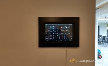 2 Windows Tablets für Gira HS